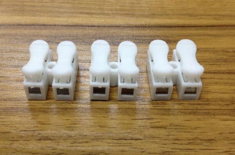 端子镀层可降低多孔连接器的插入力