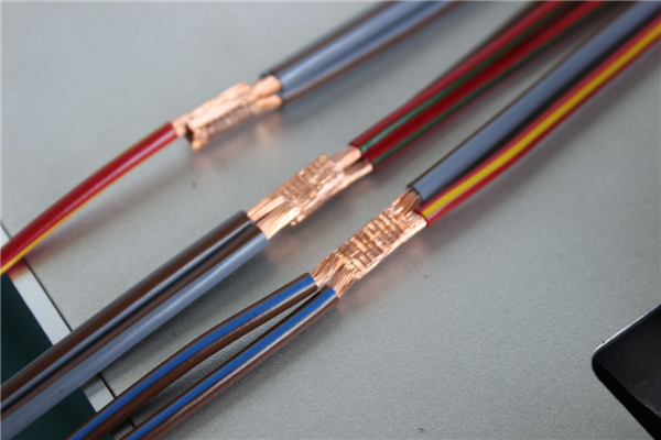 保险盒端子插装，你留意这些了吗？